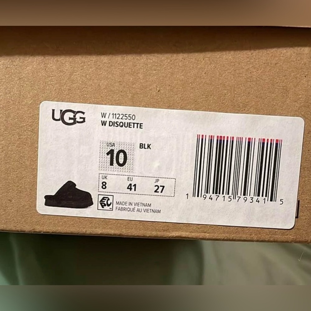 Platform Ugg slippers